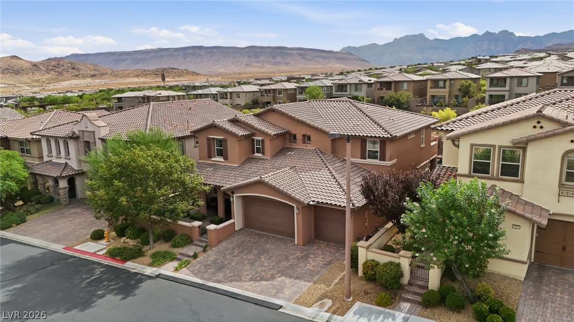 743 Middle Beach Street Las Vegas NV 89138