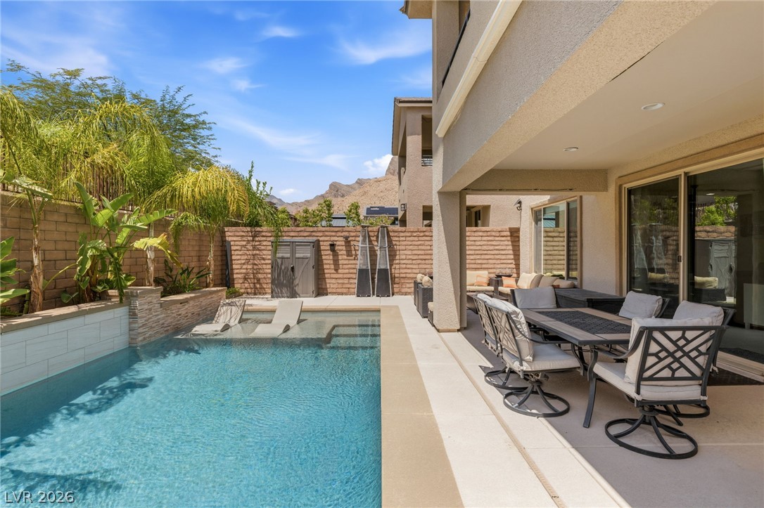 10937 White Alder Place Las Vegas NV 89138