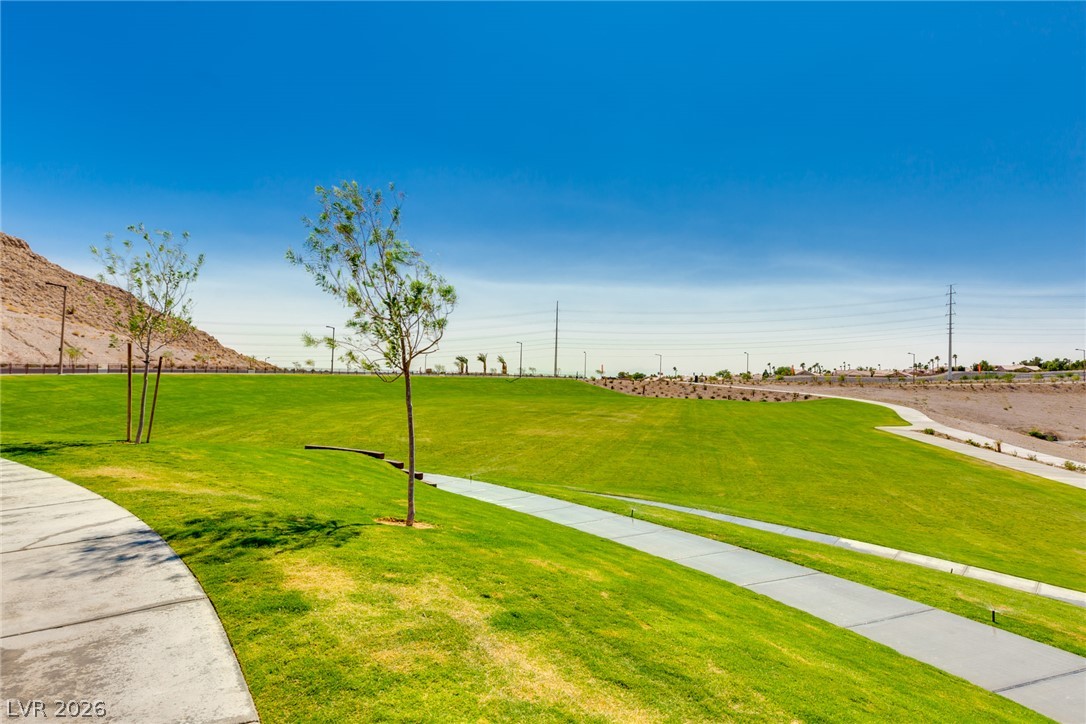 10937 White Alder Place Las Vegas NV 89138