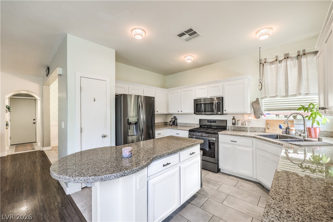 7623 Gatsby House Street Las Vegas NV 89166