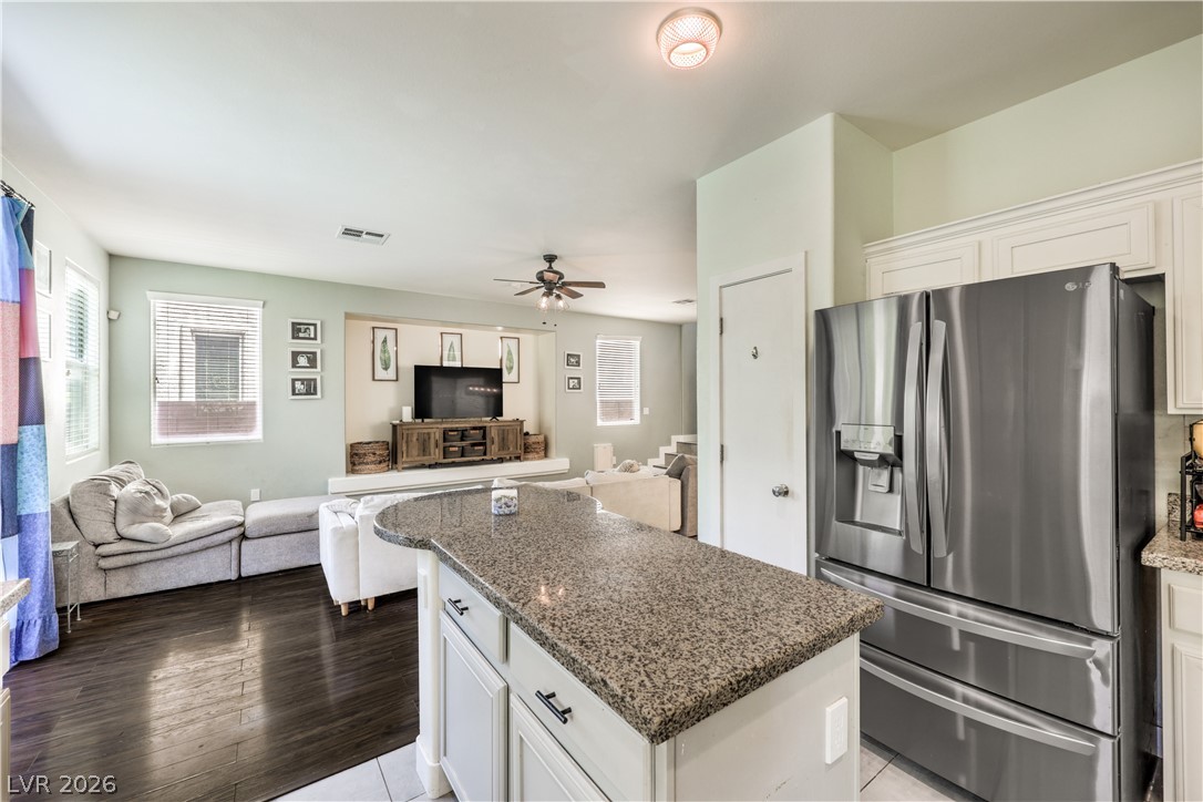 7623 Gatsby House Street Las Vegas NV 89166