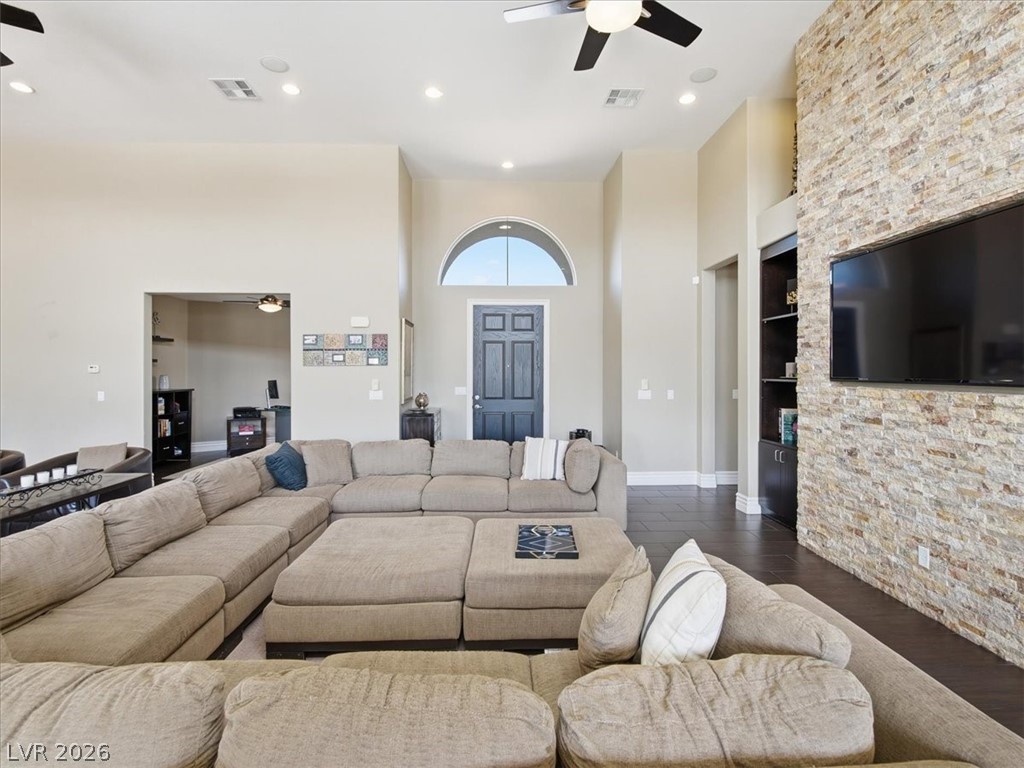 7537 Frittata Avenue Las Vegas NV 89113