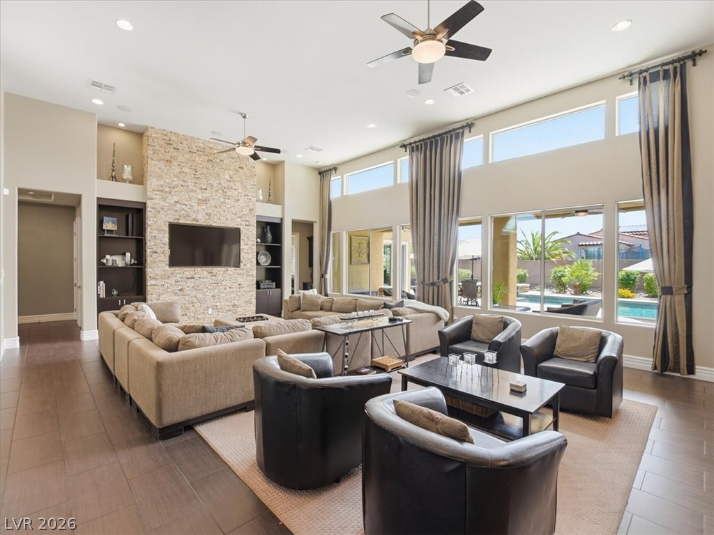 7537 Frittata Avenue Las Vegas NV 89113