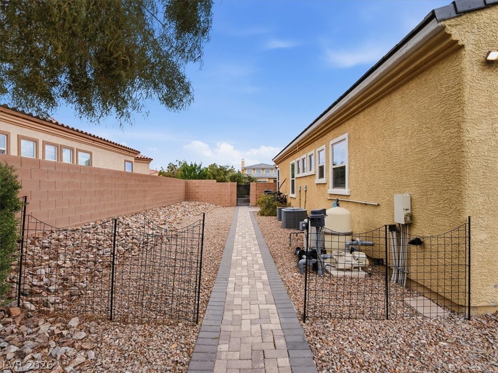 7537 Frittata Avenue Las Vegas NV 89113