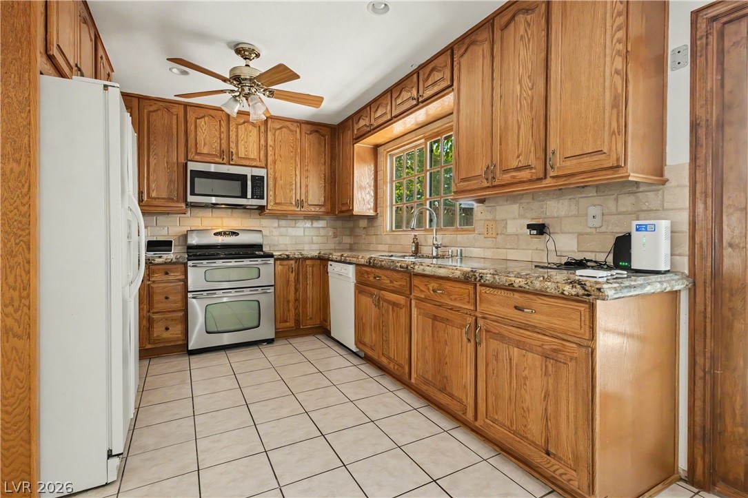 6592 Peachtree Lane Las Vegas NV 89103