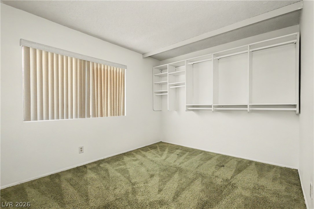 6592 Peachtree Lane Las Vegas NV 89103