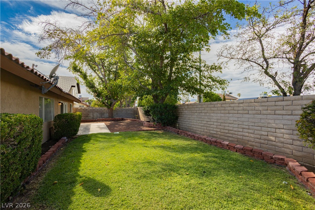 6592 Peachtree Lane Las Vegas NV 89103