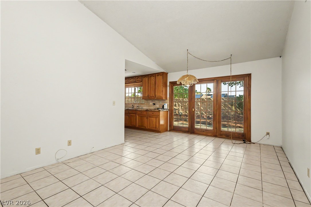 6592 Peachtree Lane Las Vegas NV 89103