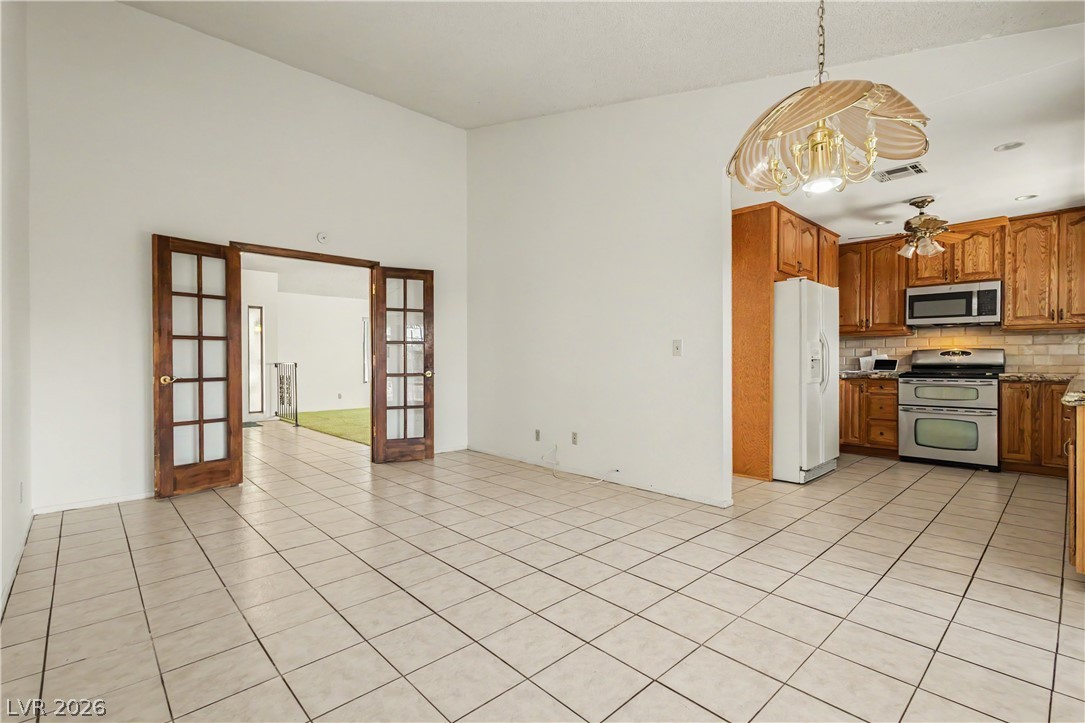 6592 Peachtree Lane Las Vegas NV 89103