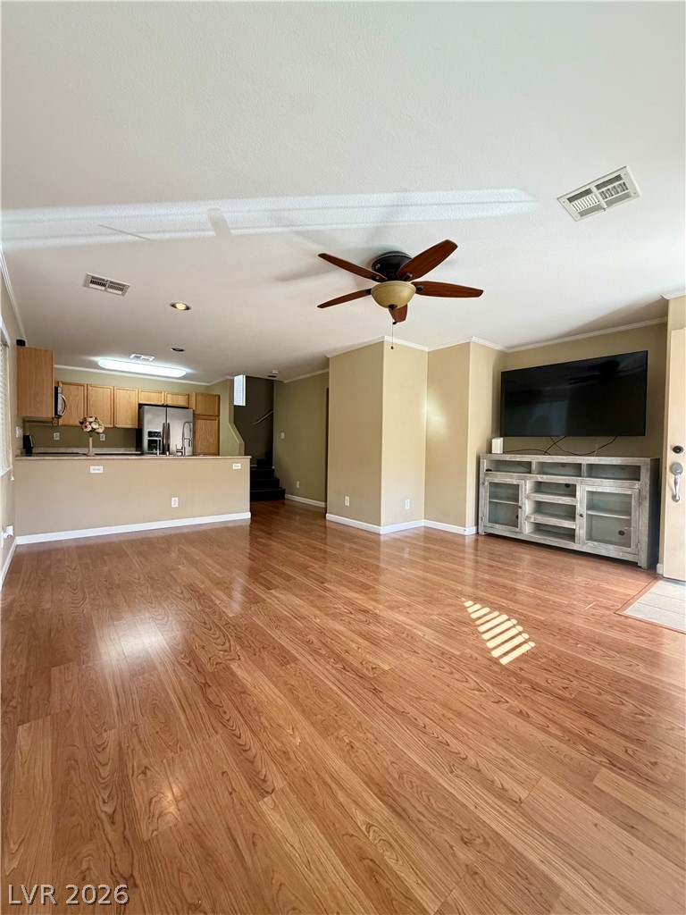 9104 Silk Threads Avenue Las Vegas NV 89149