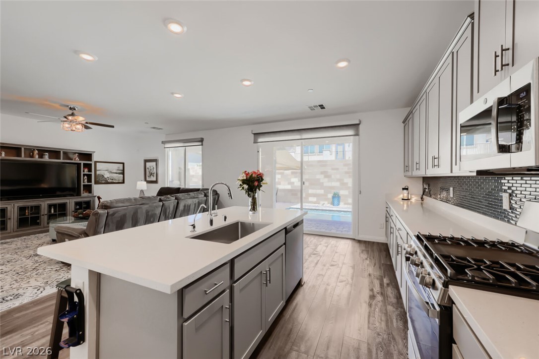 864 Aurelie Ridge Street Henderson NV 89011