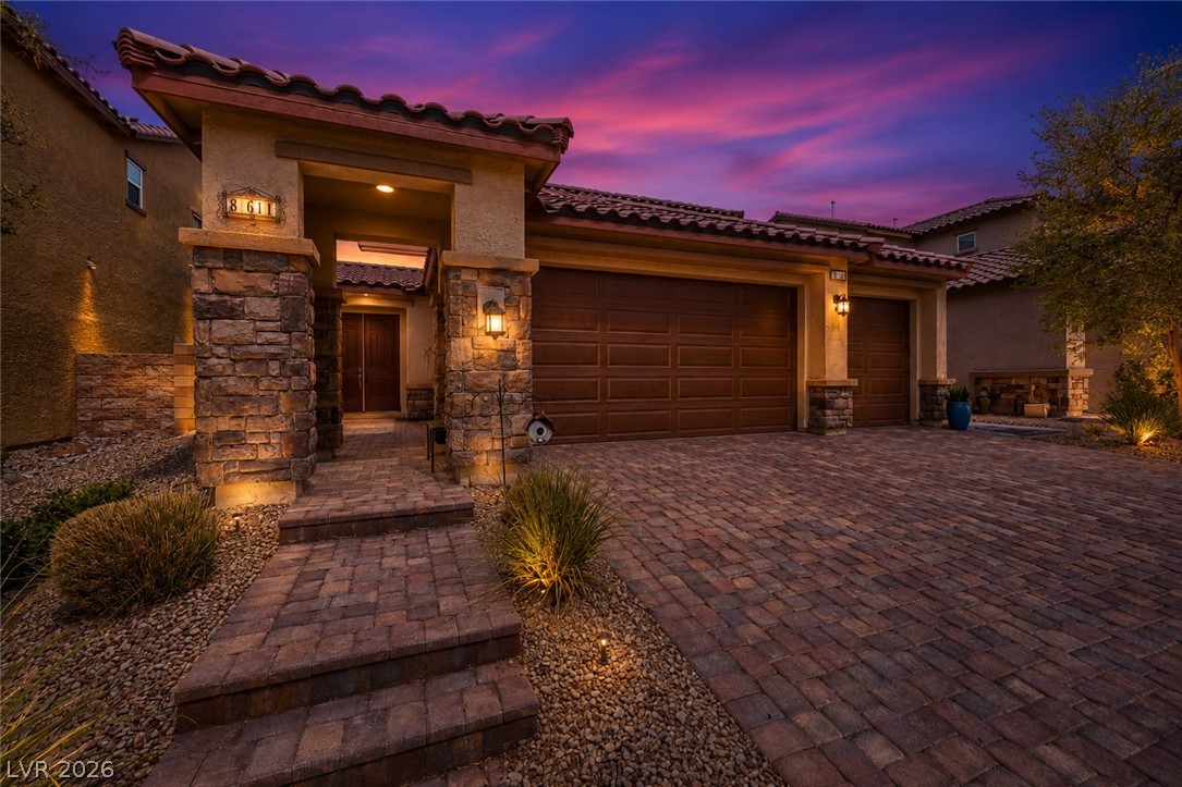 864 Aurelie Ridge Street Henderson NV 89011
