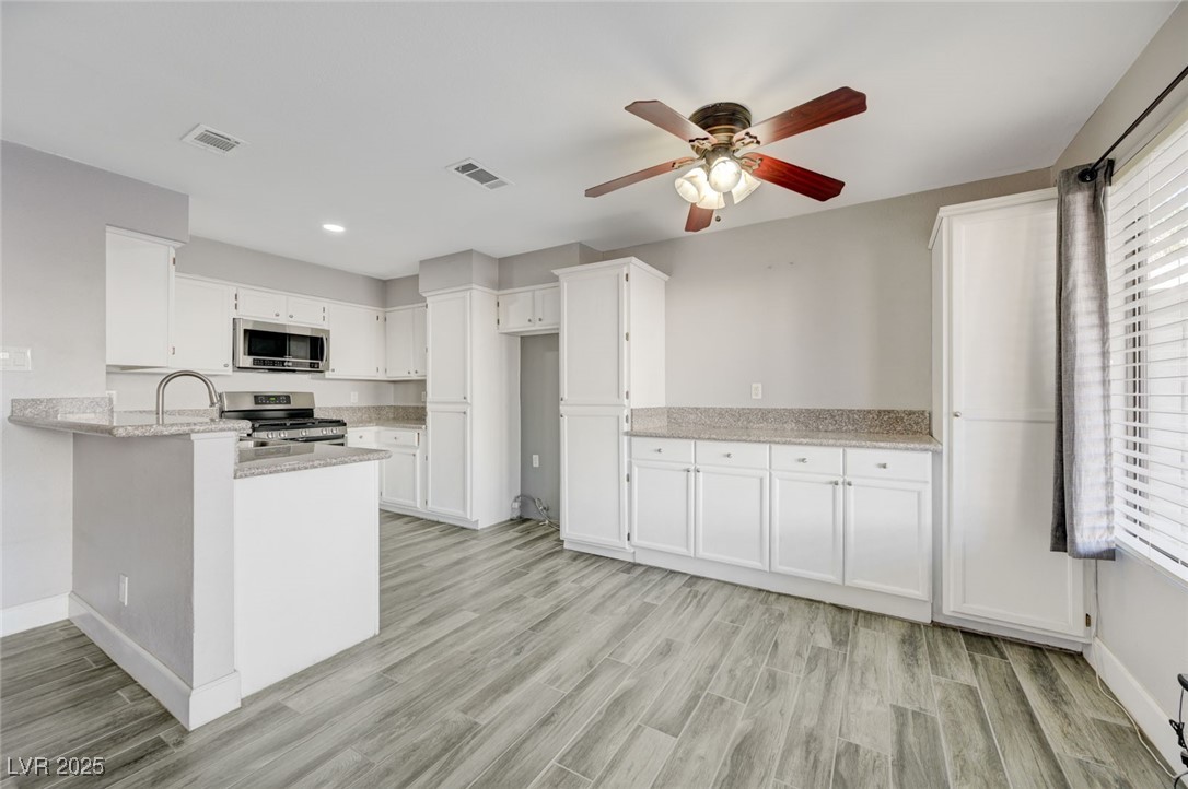 2046 Waverly Circle Henderson NV 89014