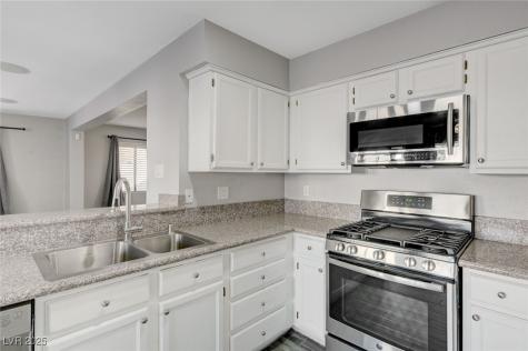 2046 Waverly Circle Henderson NV 89014