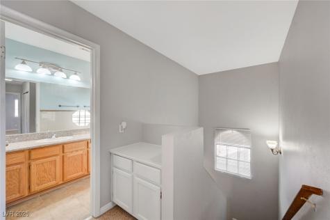 2046 Waverly Circle Henderson NV 89014