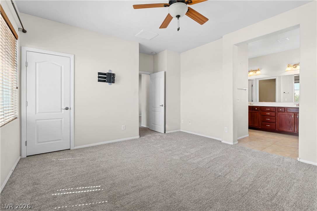 8396 Waylon Avenue Las Vegas NV 89178
