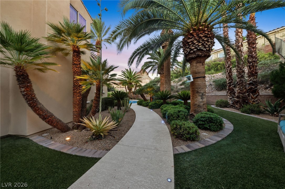 6 Benevolo Drive Henderson NV 89011