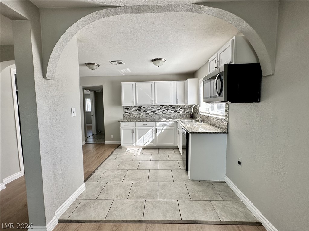 2404 Saint George Street North Las Vegas NV 89030