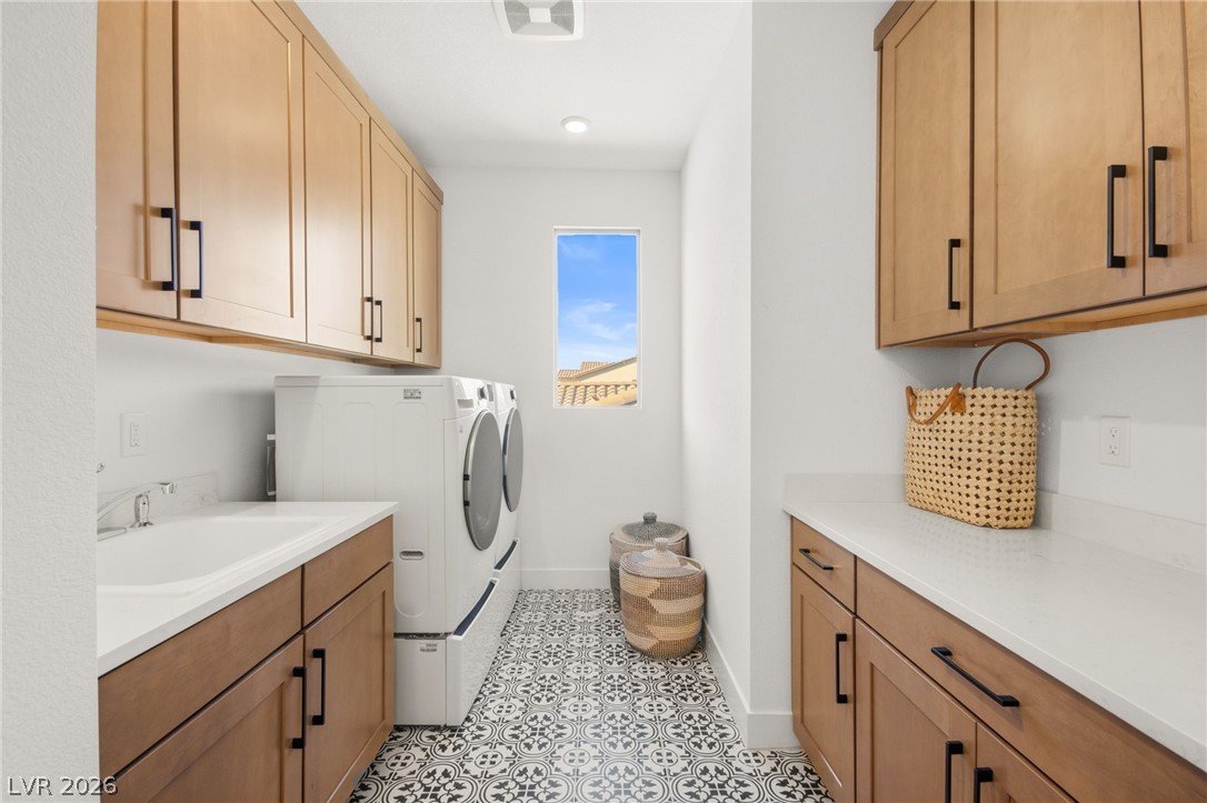 194 Harris Peak Street Las Vegas NV 89138