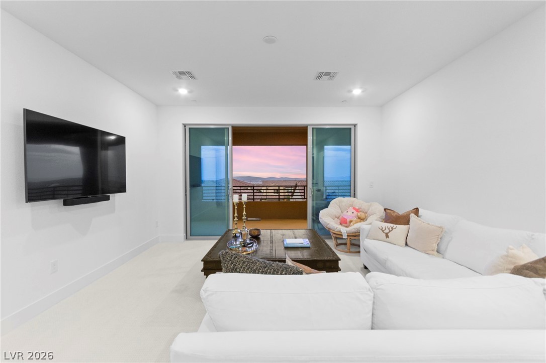 194 Harris Peak Street Las Vegas NV 89138