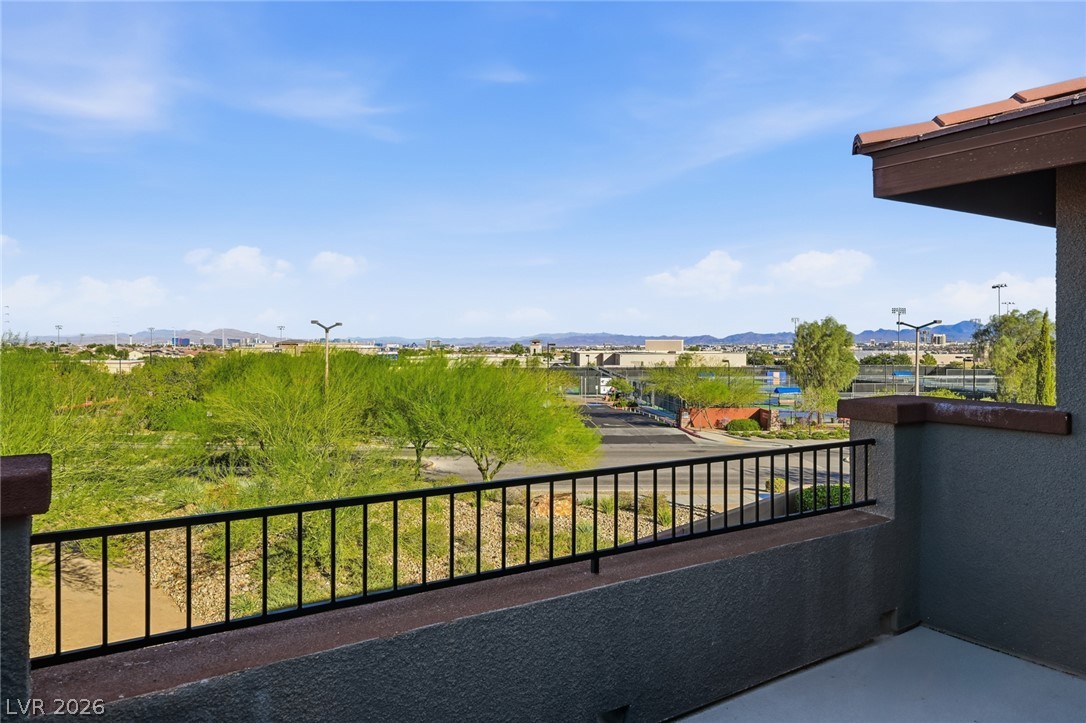 10470 Dove Meadow Way Las Vegas NV 89135