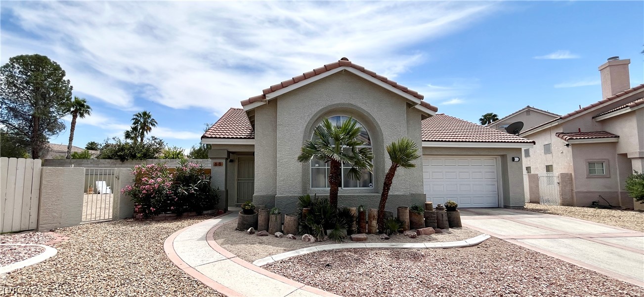 68 Magical Mystery Lane Henderson NV 89074
