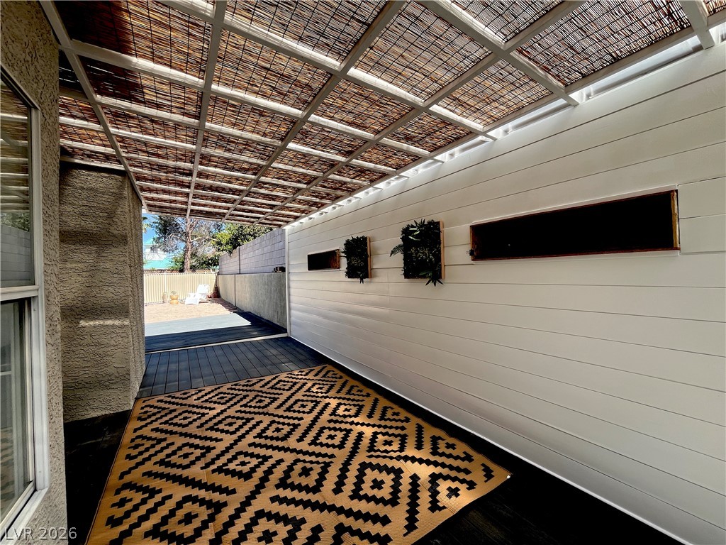 68 Magical Mystery Lane Henderson NV 89074