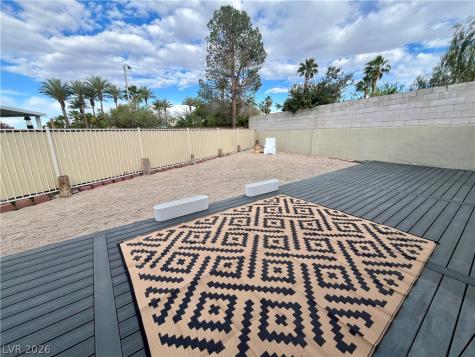 68 Magical Mystery Lane Henderson NV 89074