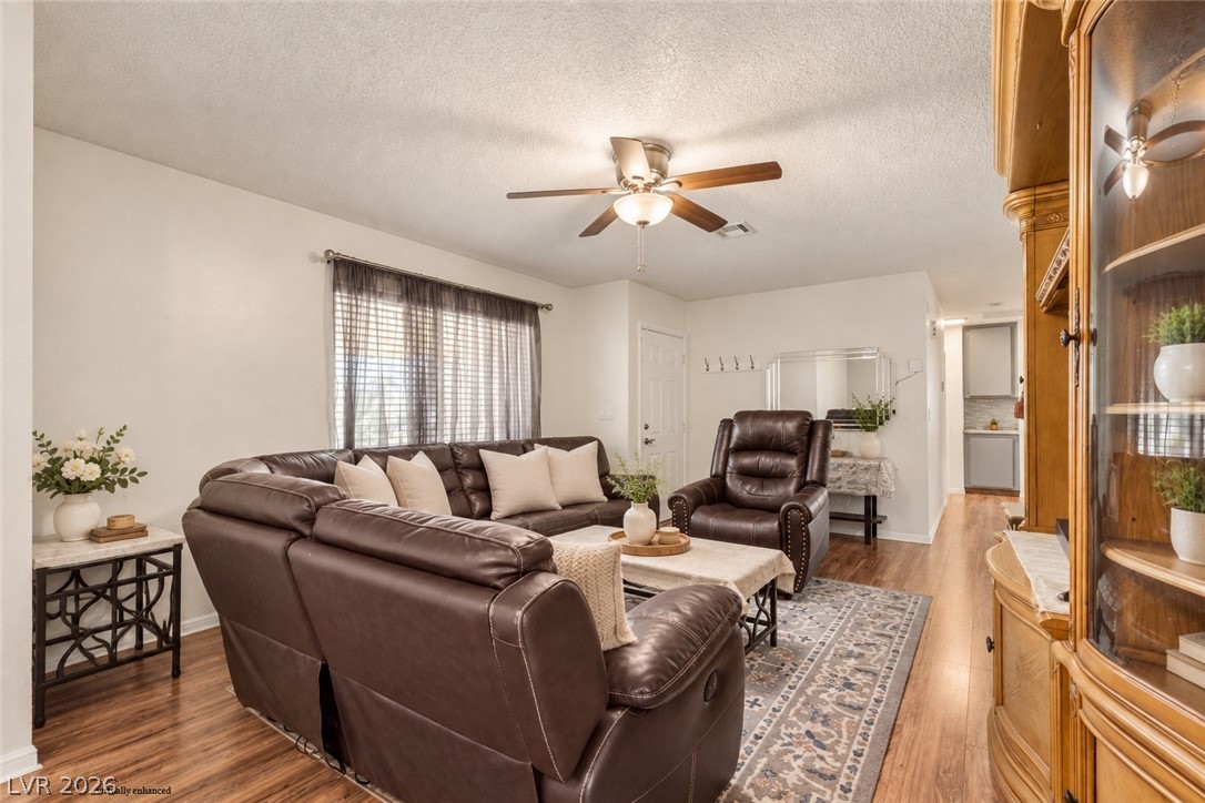5389 West Braewood Avenue Las Vegas NV 89120
