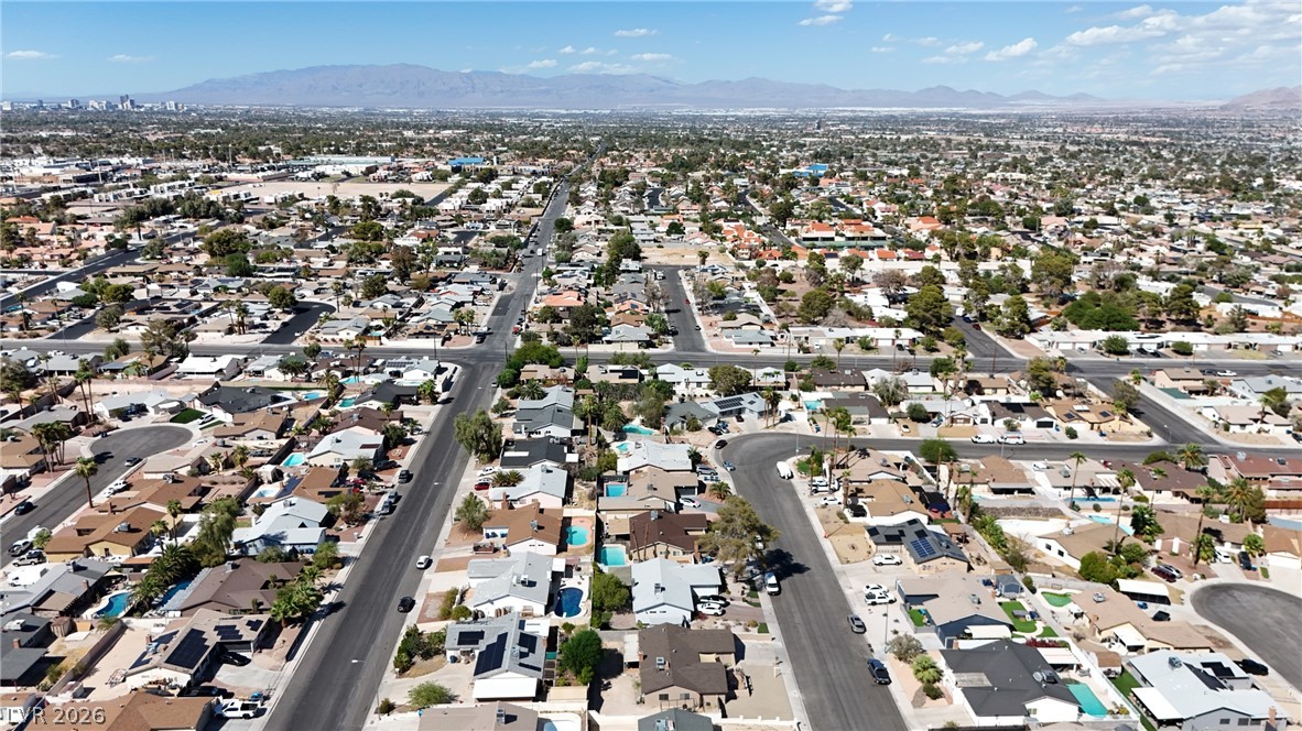 5389 West Braewood Avenue Las Vegas NV 89120