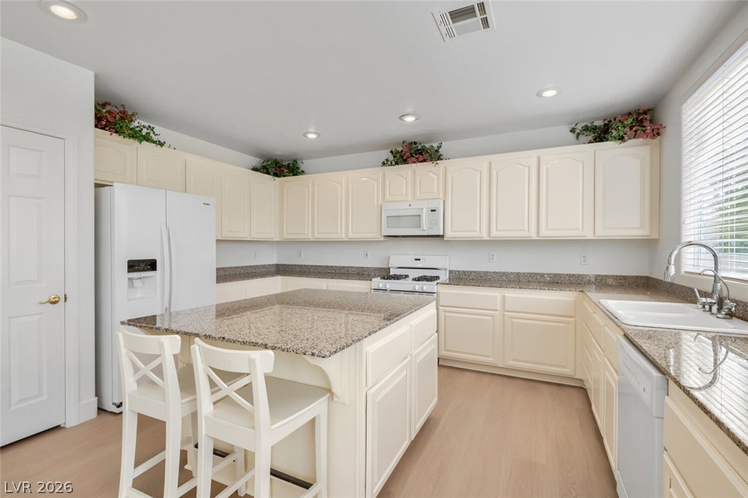 356 Lakewood Garden Drive Las Vegas NV 89148