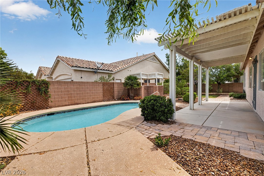 880 Coldwater Falls Way Las Vegas NV 89123