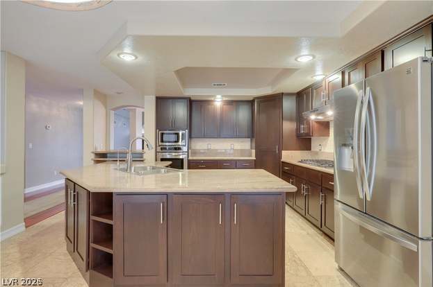 3755 Emerald Bay Circle Las Vegas NV 89147