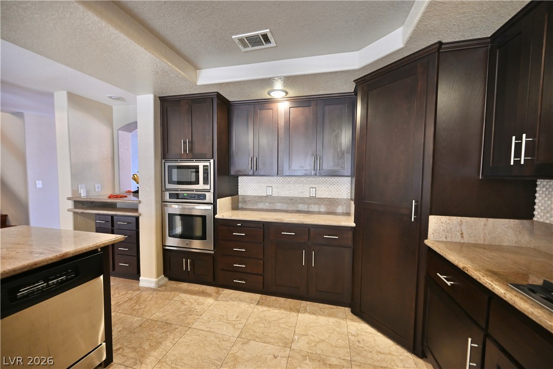 3755 Emerald Bay Circle Las Vegas NV 89147