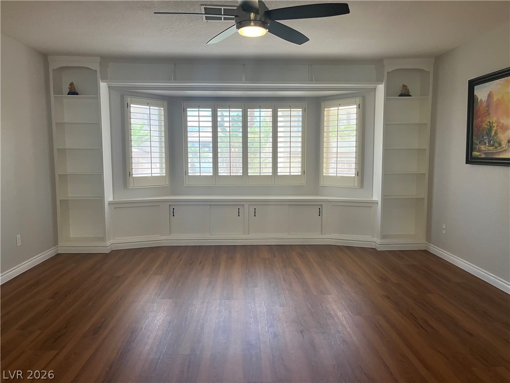 3755 Emerald Bay Circle Las Vegas NV 89147