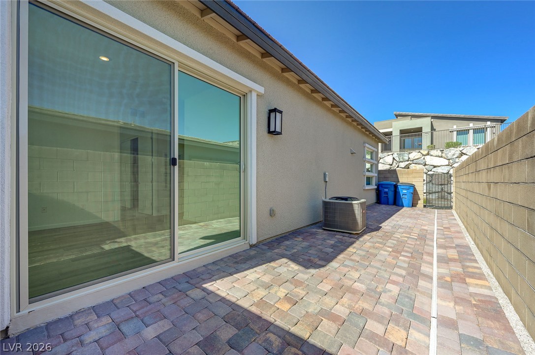 913 Allister Fields Lane Las Vegas NV 89138