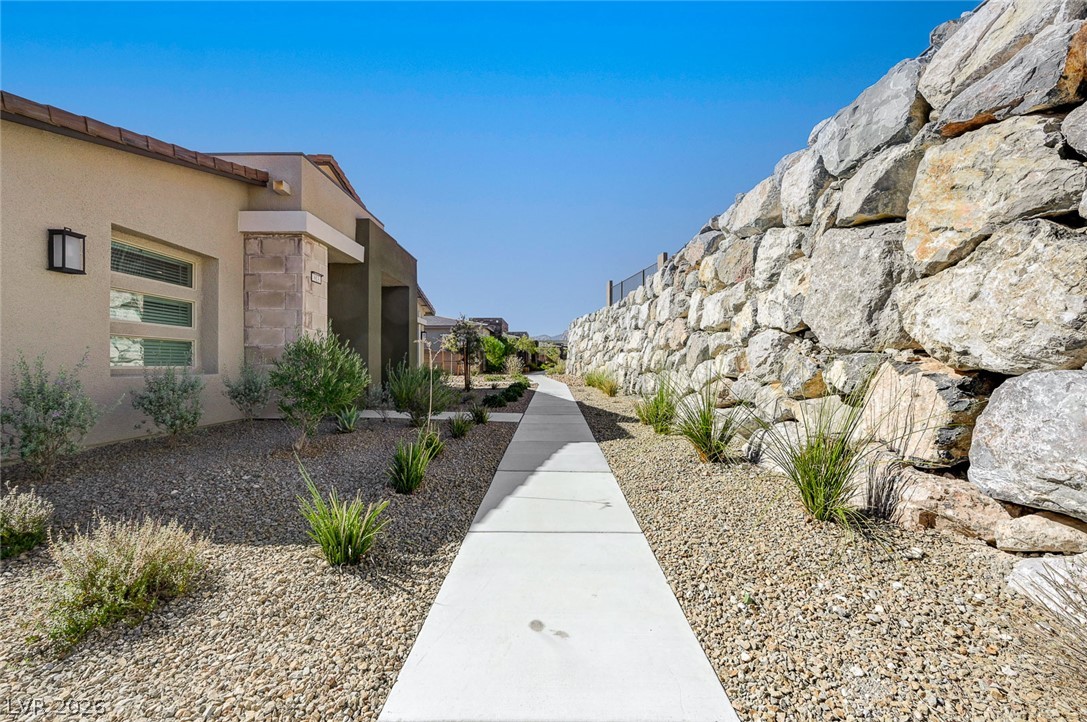 913 Allister Fields Lane Las Vegas NV 89138