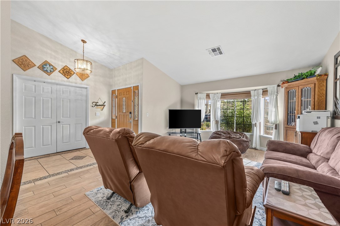 3729 Rockland Drive Las Vegas NV 89129