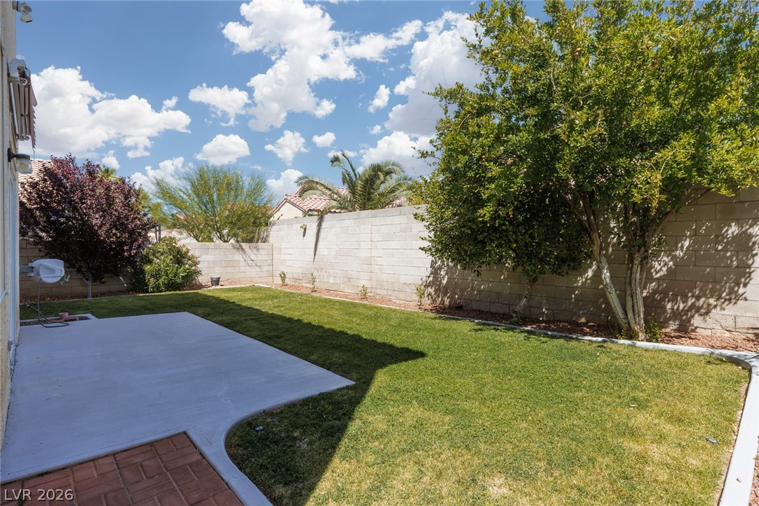 9434 Baltinglass Street Las Vegas NV 89123