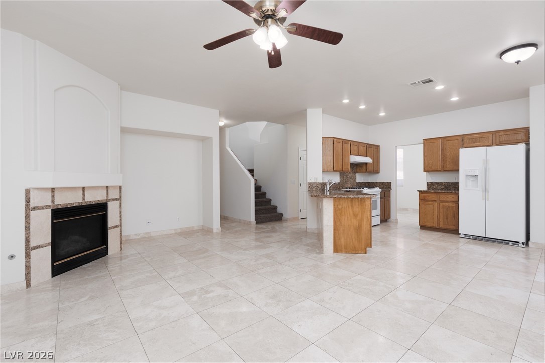 9434 Baltinglass Street Las Vegas NV 89123