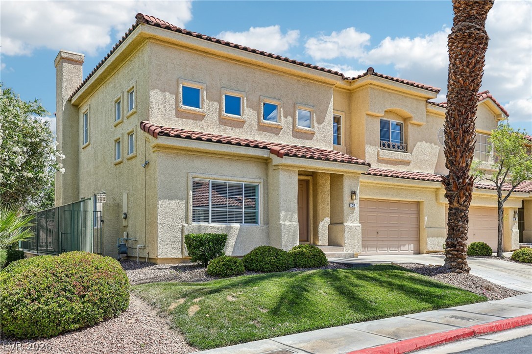 32 Blue Bench Lane Henderson NV 89012