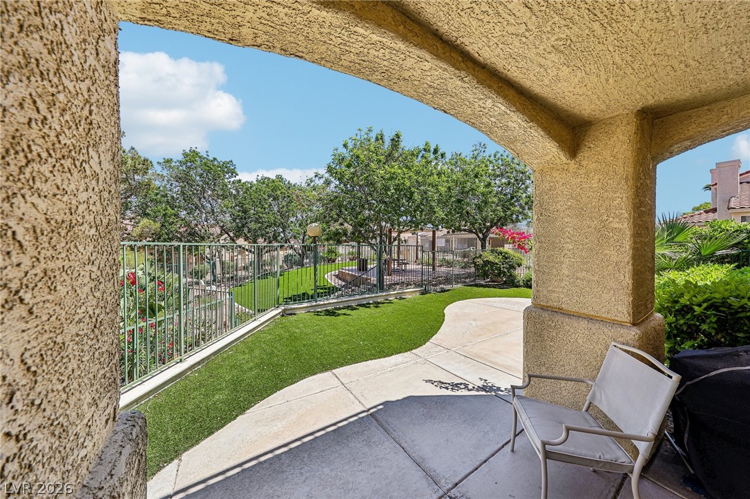 32 Blue Bench Lane Henderson NV 89012