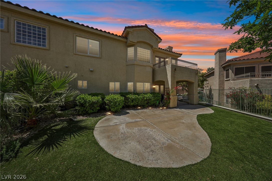 32 Blue Bench Lane Henderson NV 89012