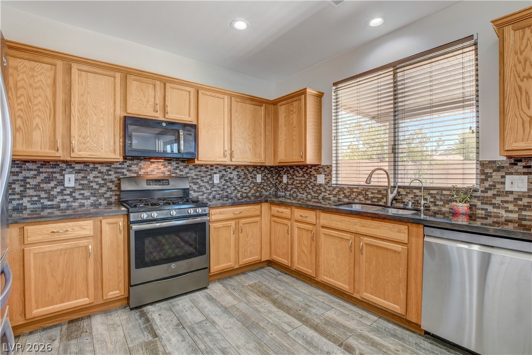 9682 Lightheart Avenue Las Vegas NV 89148