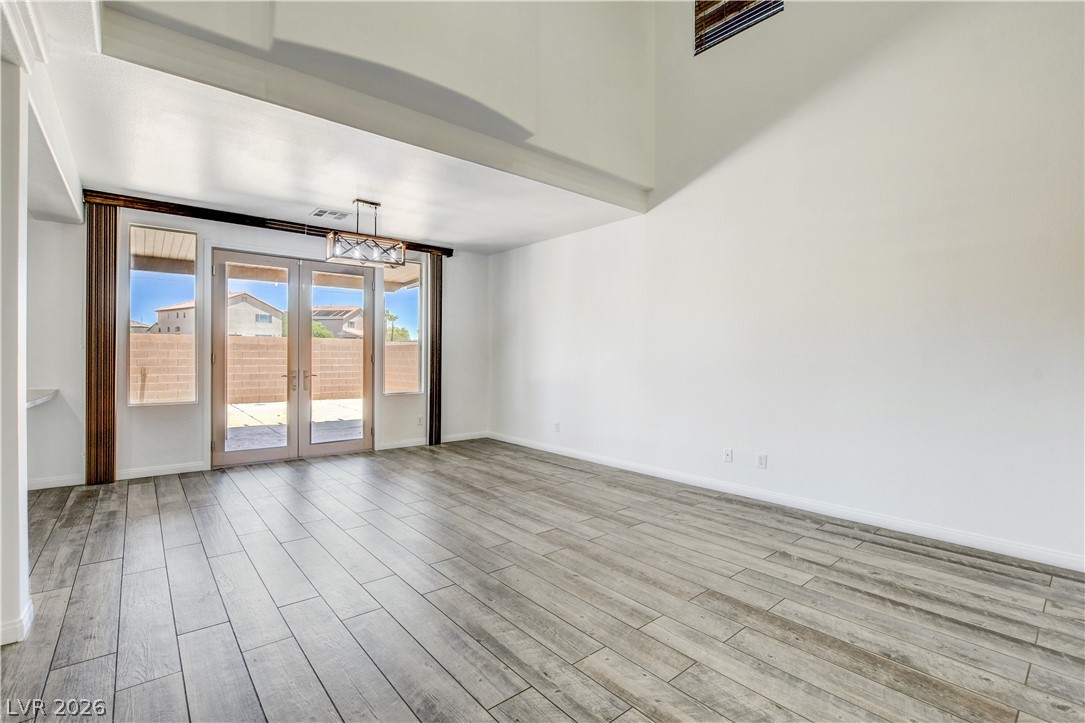9682 Lightheart Avenue Las Vegas NV 89148