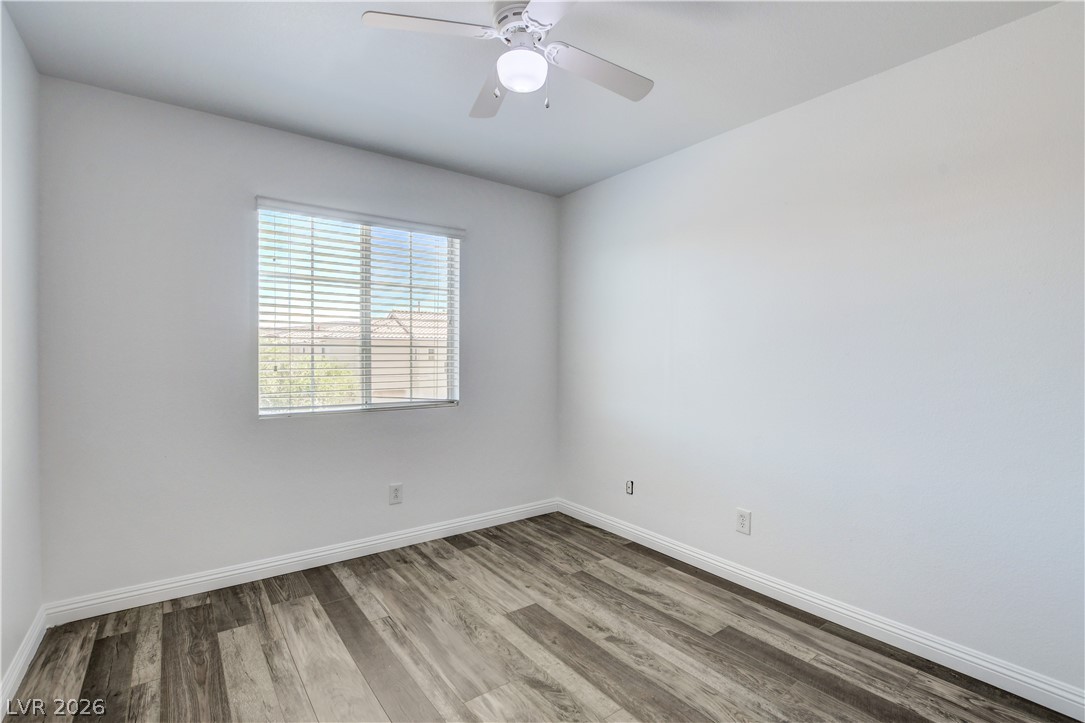 9682 Lightheart Avenue Las Vegas NV 89148