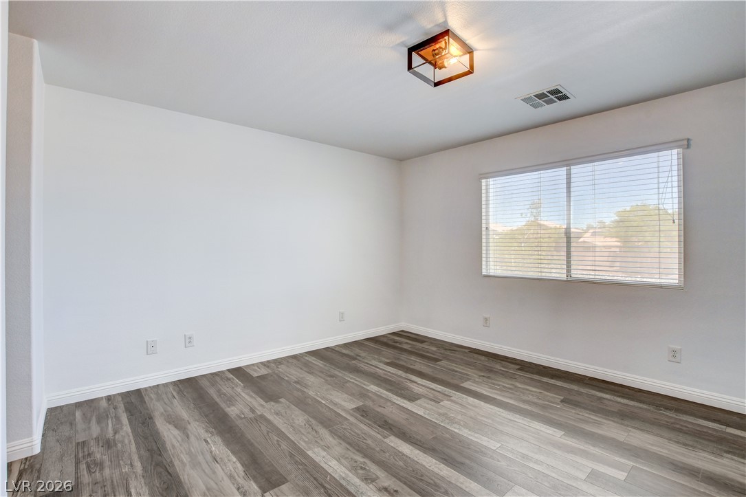 9682 Lightheart Avenue Las Vegas NV 89148
