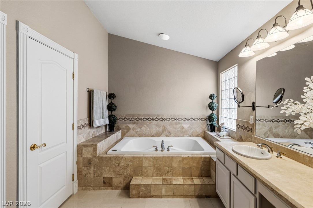 1533 Via Della Scala Henderson NV 89052