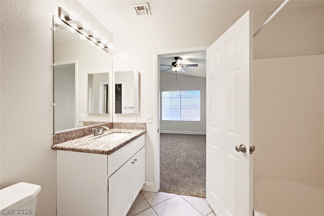 5519 Los Lobos Street North Las Vegas NV 89031