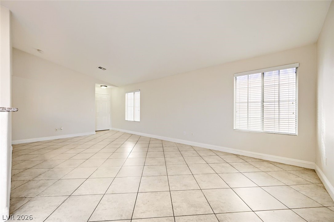 5519 Los Lobos Street North Las Vegas NV 89031